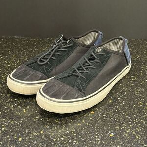 Sorel Berlin Low Sneaker. Black. Size 11.5